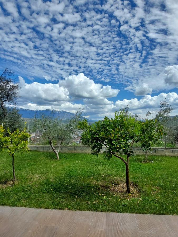 Guest House Gorani Berat Exterior foto