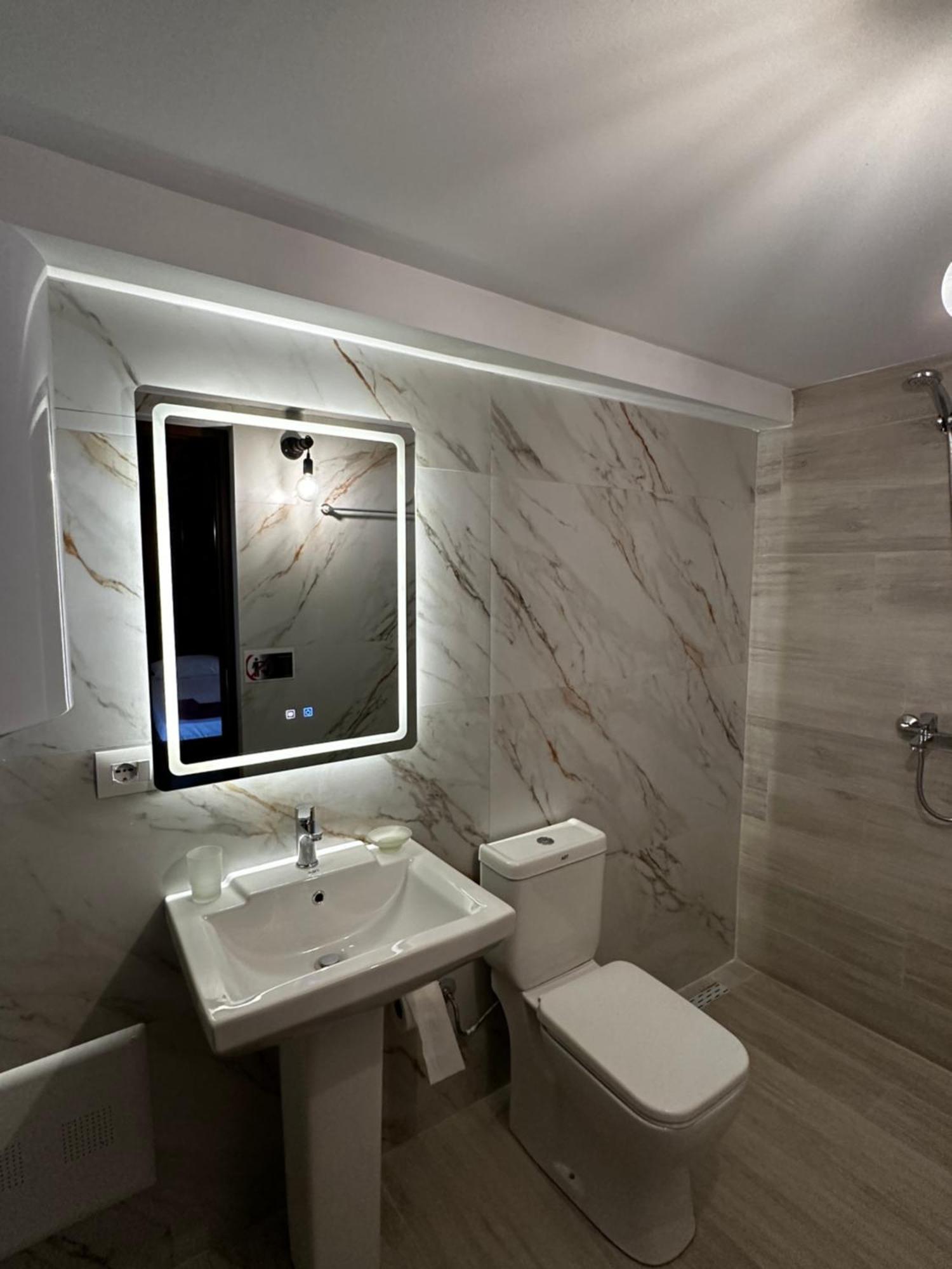 Guest House Gorani Berat Exterior foto